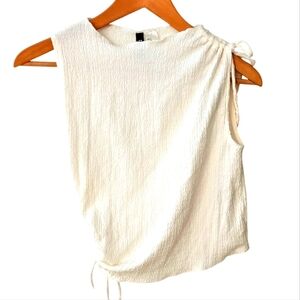 NWOT Women's H&M Cream Sleeveless Muscle Tee Size S